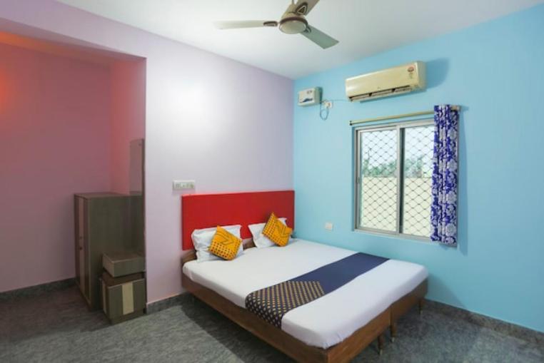 بوري Hotel Alaka المظهر الخارجي الصورة