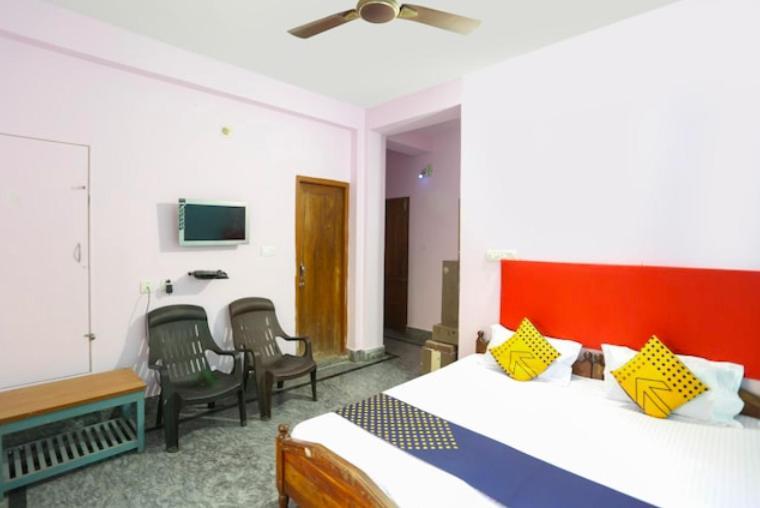 بوري Hotel Alaka المظهر الخارجي الصورة