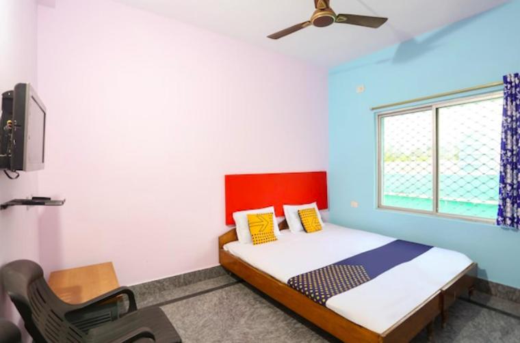 بوري Hotel Alaka المظهر الخارجي الصورة