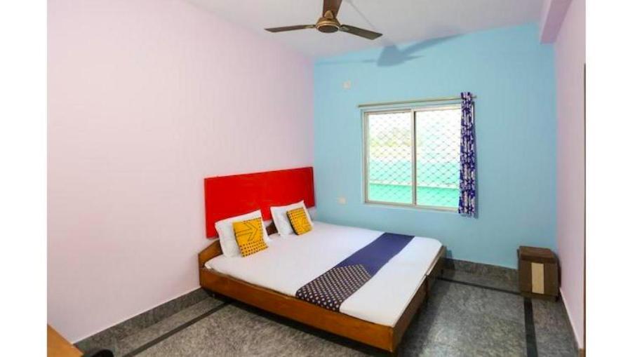 بوري Hotel Alaka المظهر الخارجي الصورة